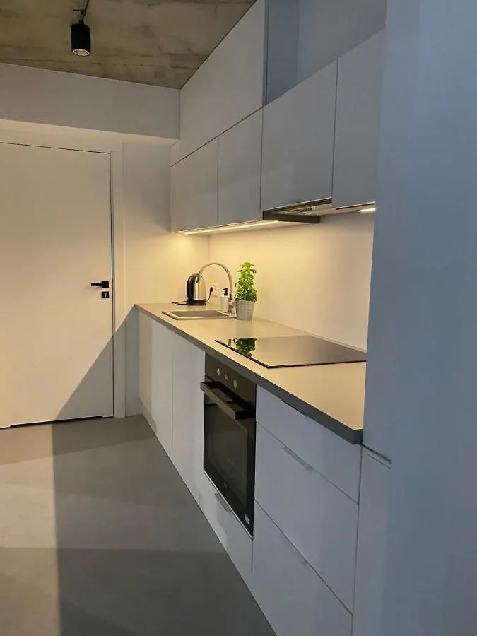 Industrialna Piwnica Hostel 그단스크 0*,  폴란드