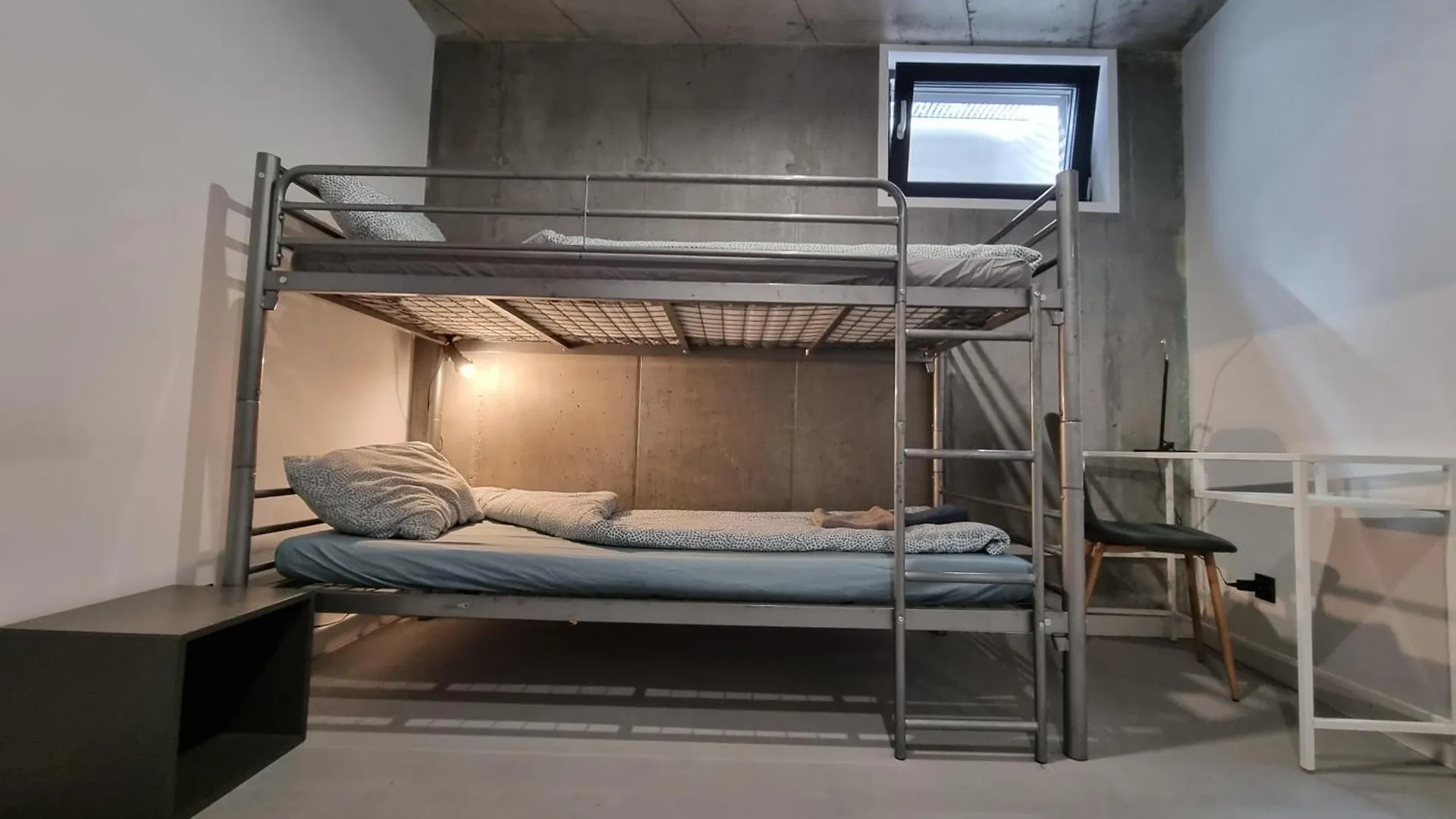 Industrialna Piwnica HOSTEL Gdańsk Polska